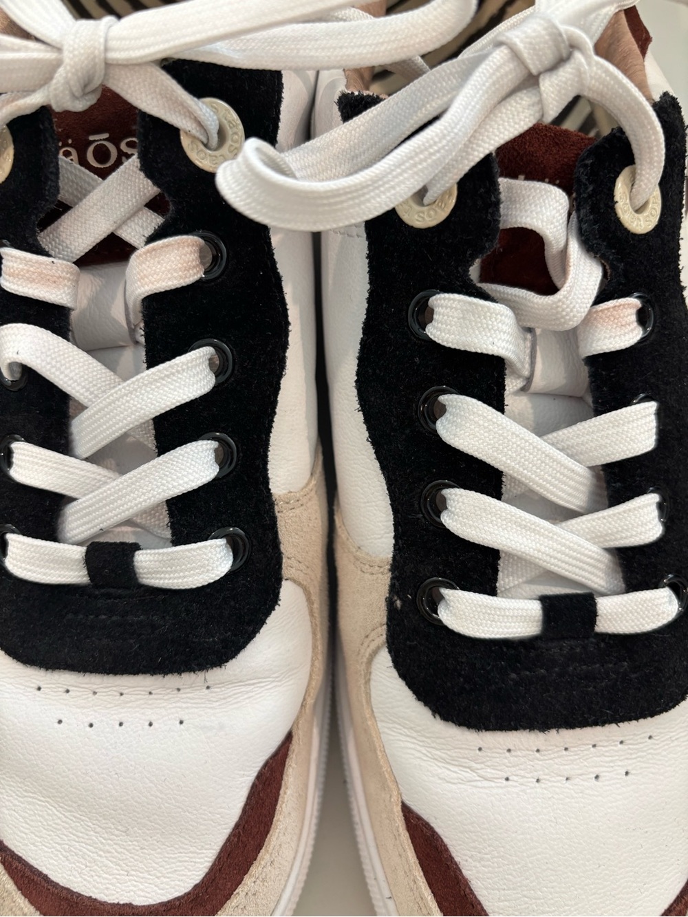 Taos 'Pop Soul' Leather & Suede Sneakers - Size 10 - Picture 8 of 10